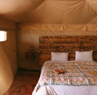 Agafay Hotel | Caravansérail Agafay by Dar Inacamp