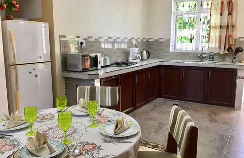 Flic-en-Flac Villa | Cardamon Villa is a luxury 2 bedroom detached villa 150 meter from the beach.
