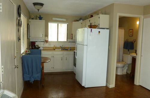 Wimberley Cabin | Cardinal Cabin at North Eagles Nest Lodging
