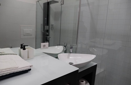 Turate Apartment | Carducci Apartment - THE V Collection