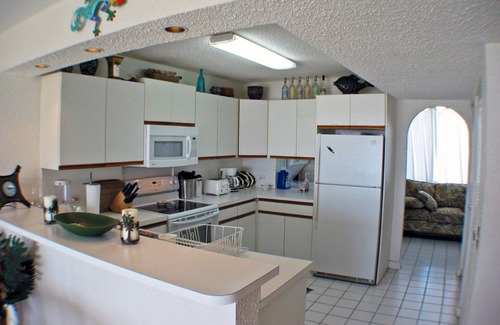 Estate Salt River Condo | Caribbean Breeze - Beachfront Condo - Christmas Week 2025 Still Available!