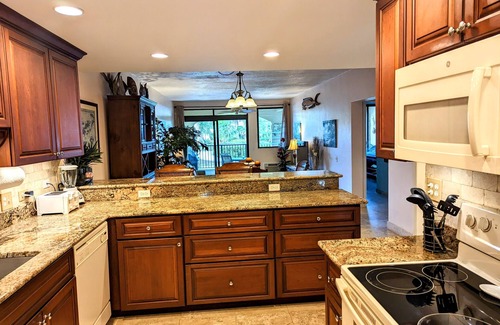 Christiansted Condo | Caribbean Retreat A Gorgeous Ground floor Sea View condo