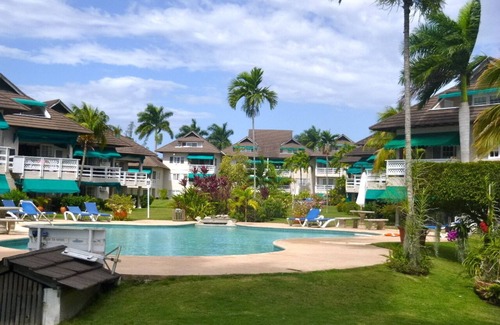 Montego Bay House | Caribbean Sea Dreams 2 Bedroom townhome, 2 pools, 24 hour security.