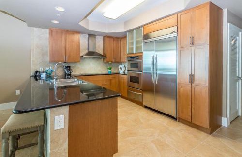 Orange Beach East Apartment | Caribe Resort 713C by Liquid Life