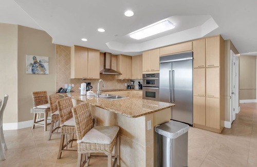 Orange Beach East Apartment | Caribe Resort C213 - 3BR Stunning Views - 6 Pools Lazy River