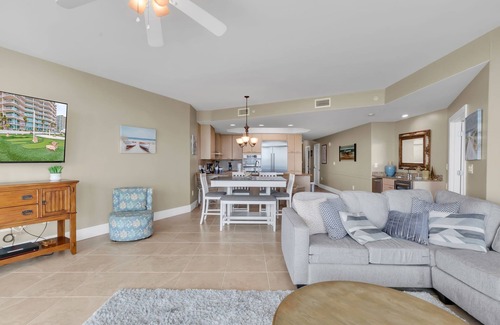 Orange Beach East Apartment | Caribe Resort C213 - 3BR Stunning Views - 6 Pools Lazy River