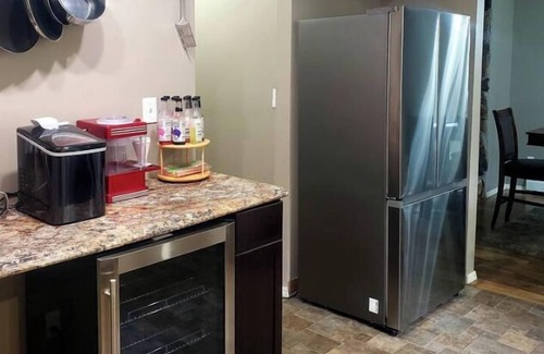 University Area House | Caribou Flat II: Theater, Firepit & Private Yard!nn