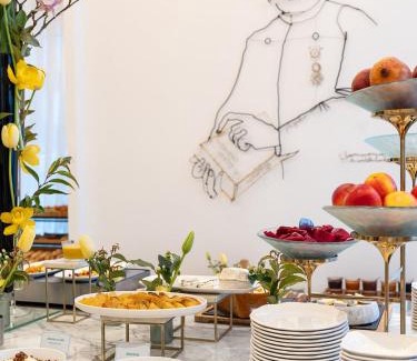 Cannes City Centre Hotel | Carlton Cannes, a Regent Hotel