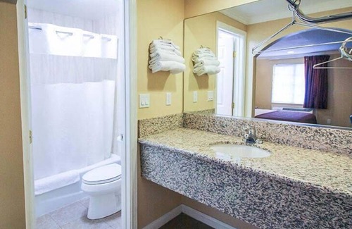 Studio City Hotel | Carlton Motor lodge
