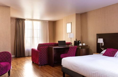 Arbois Hotel | Carmel1643