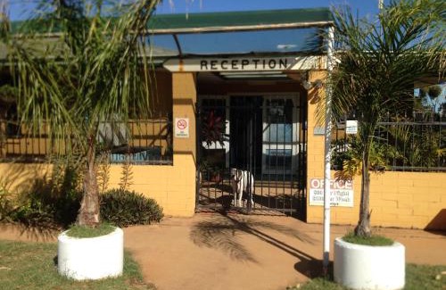 Kingsford Resort | Carnarvon Caravan Park