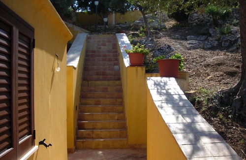 Marsala House | CAROB TREE APARTMENT IN RESORT
