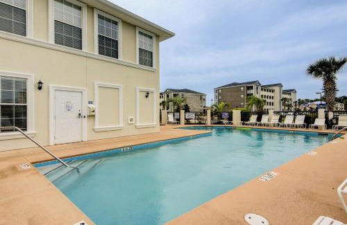 Carolina Yacht Landing Apartment | Carolina Yacht Landing S-14