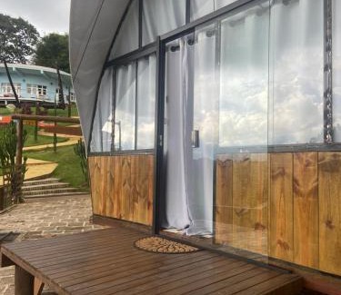 Bueno Brandao Cabin | Carroça Arizona, Vila Mágica