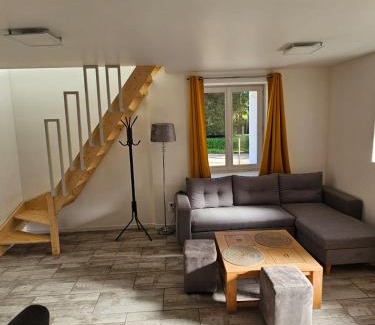 Plonevez-du-Faou House | Casă mică și șarmantă la țară