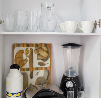 Santa Monica House | Casa 3 min Madrecor, 6 min Parque Sabia, 9 min UFU