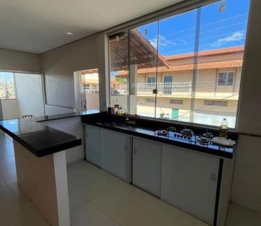 Coracao De Jesus Apartment | Casa 3 quartos 6 pessoas garagem