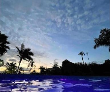 Vargem do Bom Jesus House | Casa 4Q, paraíso particular! Piscina e área verde!