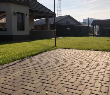 Harsova House | Casa Adrian