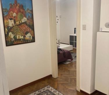 Barriera Vecchia-San Giacomo Apartment | CASA ALICE A 2 PASSI DAL CENTRO 55 mt 2