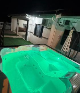 Piratuba House | Casa Amor Perfeito com Jacuzzi- 3 Quartos climatizados- Casa confortável e próximo ao Parque Termal!