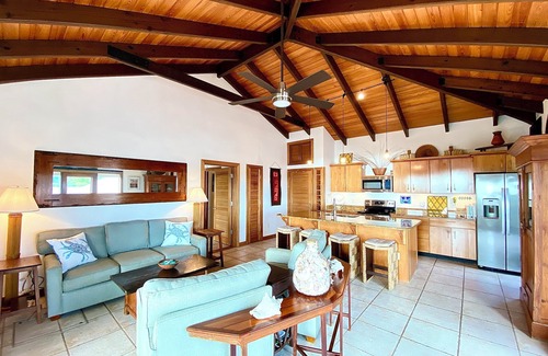Estate Carolina Villa | Casa Amor Villa - Stunning Views, Pool and Perfect For Couples