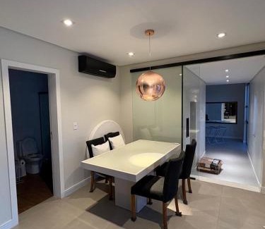 Rio Vermelho Norte House | Casa Ampla com Piscina