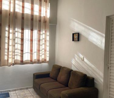 Sao Judas Tadeu House | Casa ao lado da estação ferroviária e centro histórico