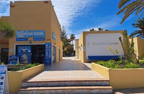 Corralejo Apartment | Casa Atlantico, pool and terrace