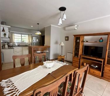 Olavarria House | Casa Aurora