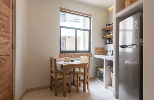 Jimenez Apartment | Casa Aymara 301: Modern Apartment and nearby Beach