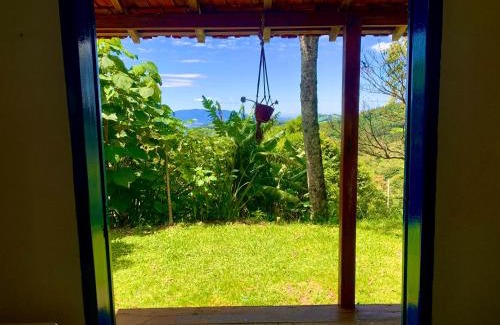 Itapeva House | Casa azul - Sitio Nossa Paz