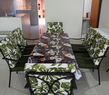 Ilha Comprida House | Casa B de veraneio com estacionamento fechado