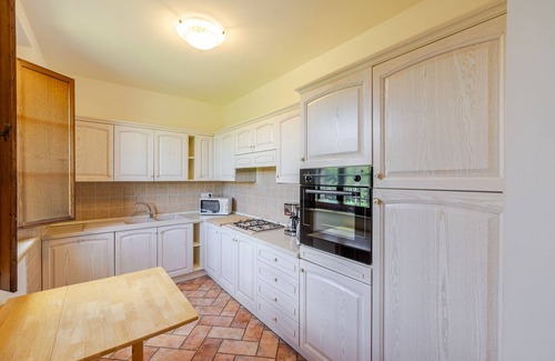 Citta della Pieve Villa | CASA BAIOCCO 9 - PRIVATE VILLA WITH HEATED POOL AND JACUZZI