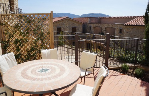 Gaiole in Chianti Villa | Casa BD in Gaiole - 150 m² apartment with a view & travel guide - sleeps 8
