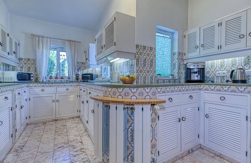 Benagil Villa | Casa Beatriz Magnificent Villa just a few steps from the beach