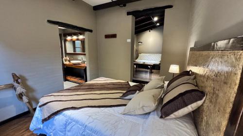 Las Rosas House | Casa Boutique con piscina y cercana a plaza de Villa de las Rosas