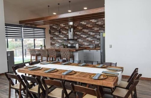 Valle de Guadalupe House | Casa Brisa