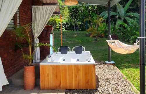 Tena House | Casa Campestre con jacuzzi y quebrada