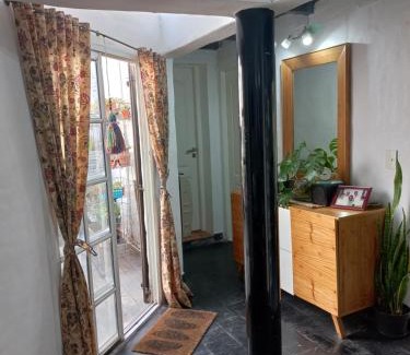 Mercedes House | Casa Centrica con garage