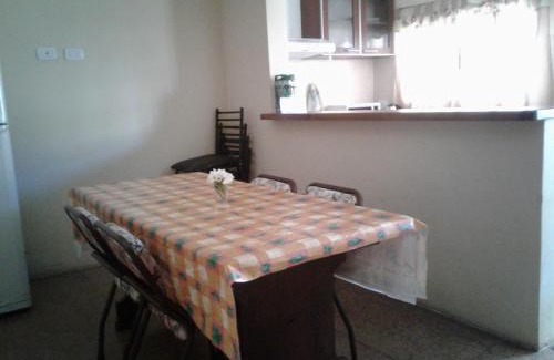 Lujan House | Casa centrica Luján