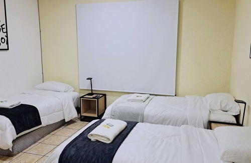 Zona 13 Apartment | Casa Colibrí Apartamentos