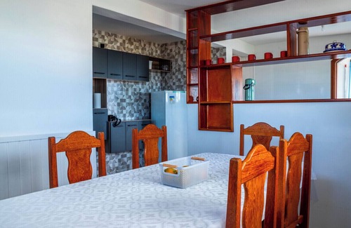 Vila Albertina House | Casa com lareira, Wi-Fi e varanda com vista