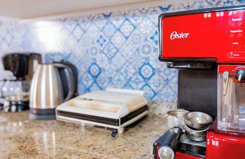 Penha Apartment | Casa com lareira e a 450 metros da praia QZ7460