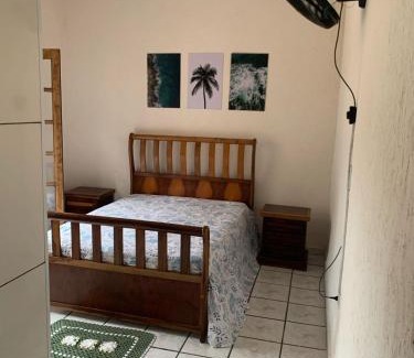 Mongagua House | Casa com piscina em Mongaguá Próximo a Plataforma