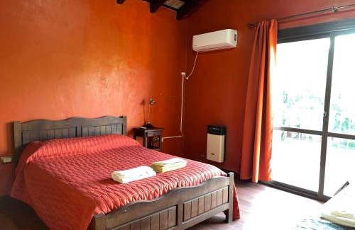 Ascochinga House | Casa completa con piscina y quincho en Ascochinga, 4 habitaciones, zona golf