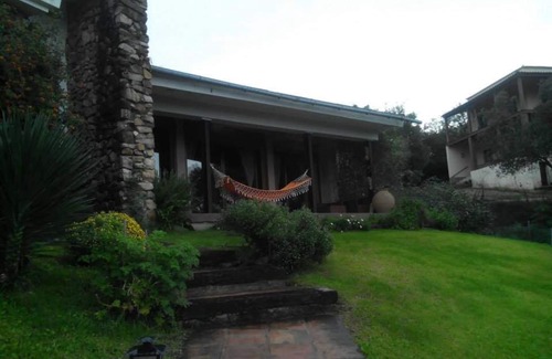 Guillena House | Casa con encanto frente al lago