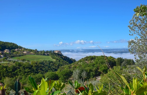 Montecchio House | Casa con giardino/piscina privati vicino a Orvieto