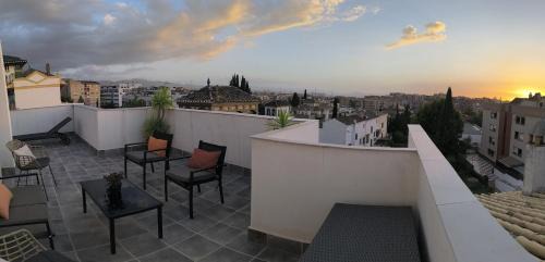 Cervantes House | Casa con jardín, aparcamiento