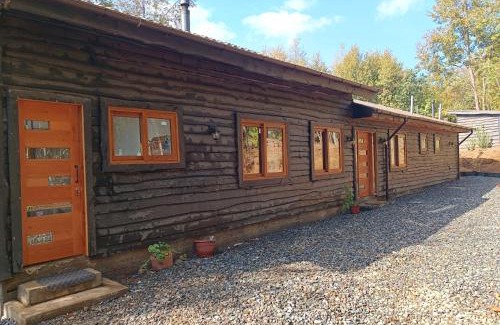 Pinto Ski Chalet | Casa con quincho y piscina privados